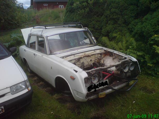 Här plockas det res. delar.<br /><br />Mycket fina fynd, Så glad är jag.